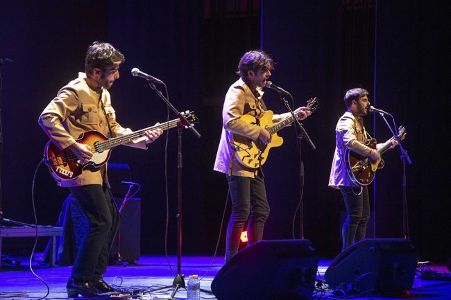 ROCK EN FAMILIA DESCUBRIENDO A THE BEATLES CON THE DETAILS 06