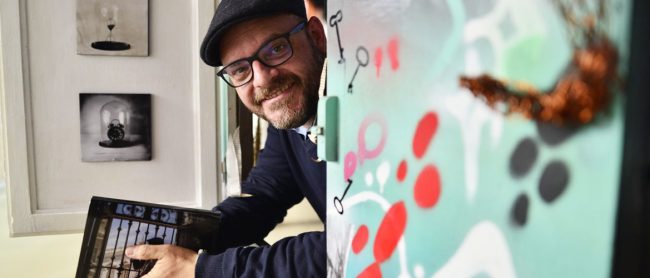 SONRISASCONFINADAS_PABLO_ELBATEL_1170x500px