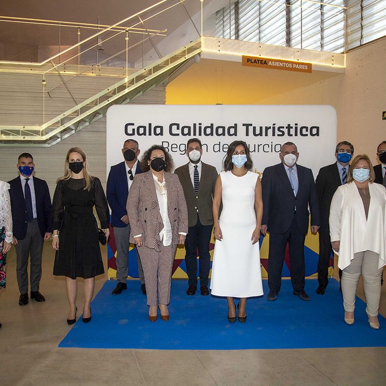 GALA PREMIOS CALIDAD Y COMPETITIVIDAD TURÍSTICAS EL BATEL CARTAGENA