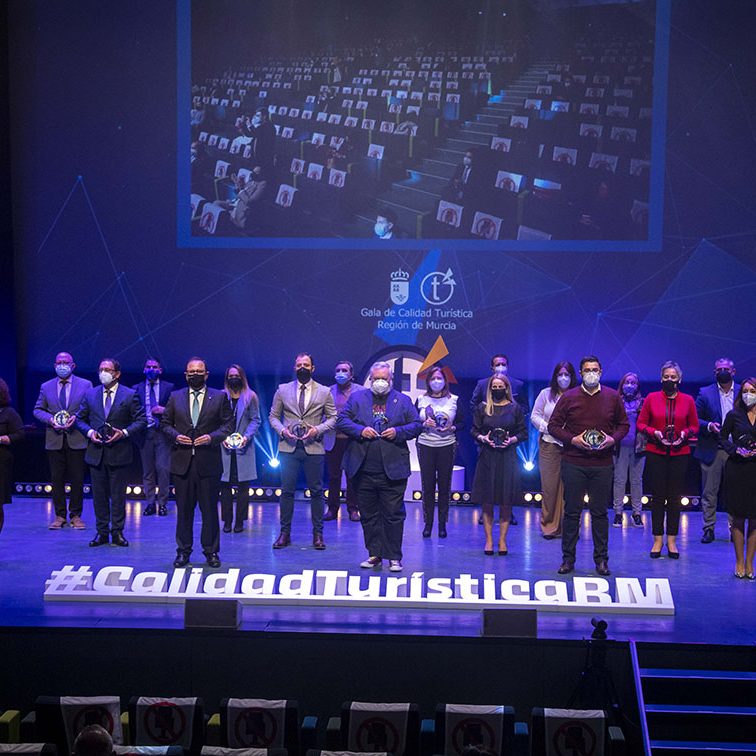 GALA PREMIOS CALIDAD Y COMPETITIVIDAD TURÍSTICAS EL BATEL CARTAGENA
