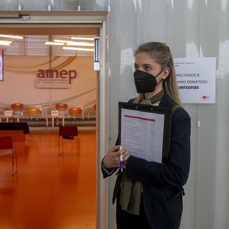 MESA REDONDA AMEP MUJER Y EMPRESA UN CAMINO A SEGUIR EL BATEL CARTAGENA