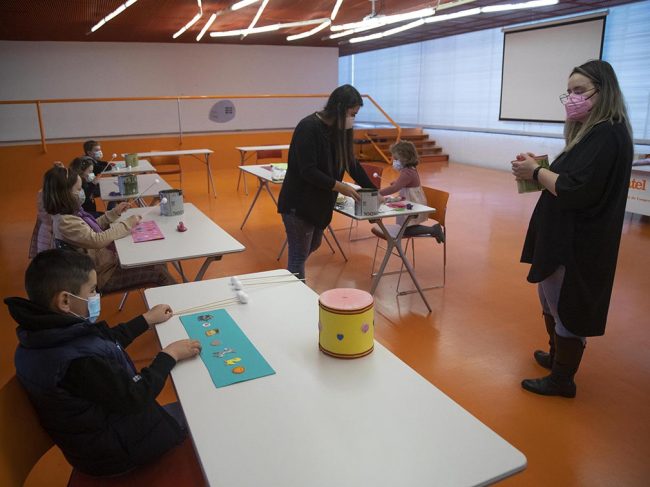 TALLER INFANTIL CONOCE TU SEMANA SANTA 'EL TAMBOR' EL BATEL CARTAGENA