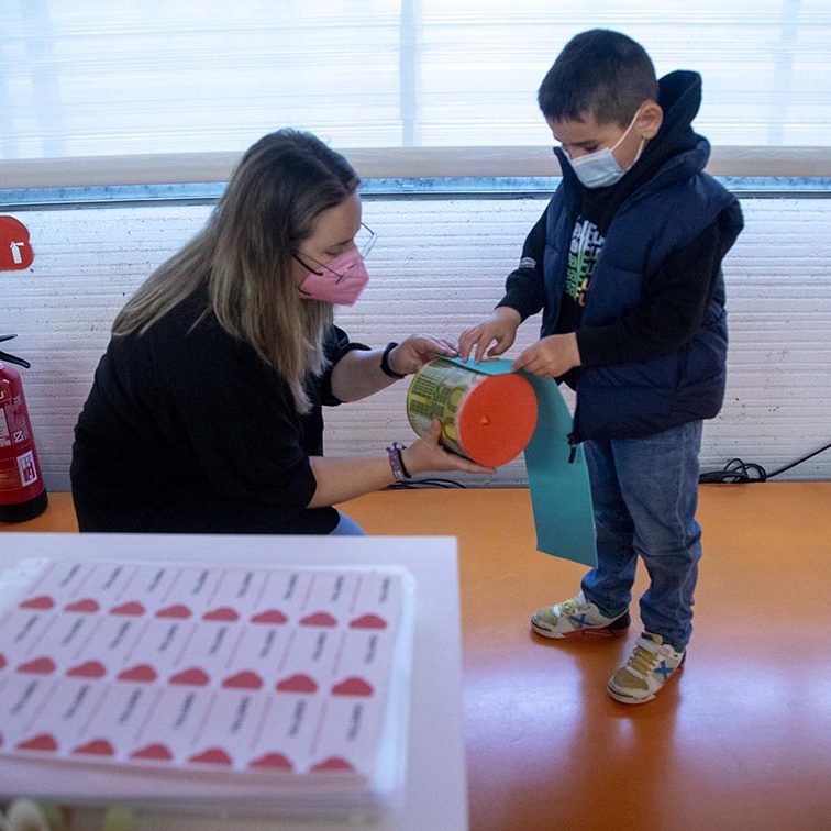 TALLER INFANTIL CONOCE TU SEMANA SANTA 'EL TAMBOR' EL BATEL CARTAGENA
