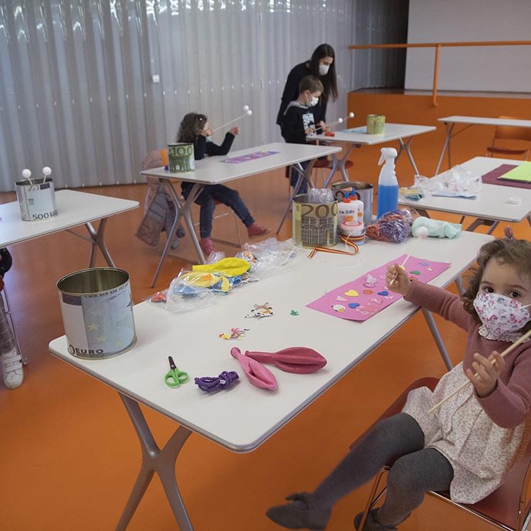 TALLER INFANTIL CONOCE TU SEMANA SANTA 'EL TAMBOR' EL BATEL CARTAGENA