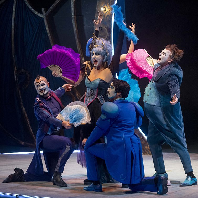 THE OPERA LOCOS EL BATEL CARTAGENA