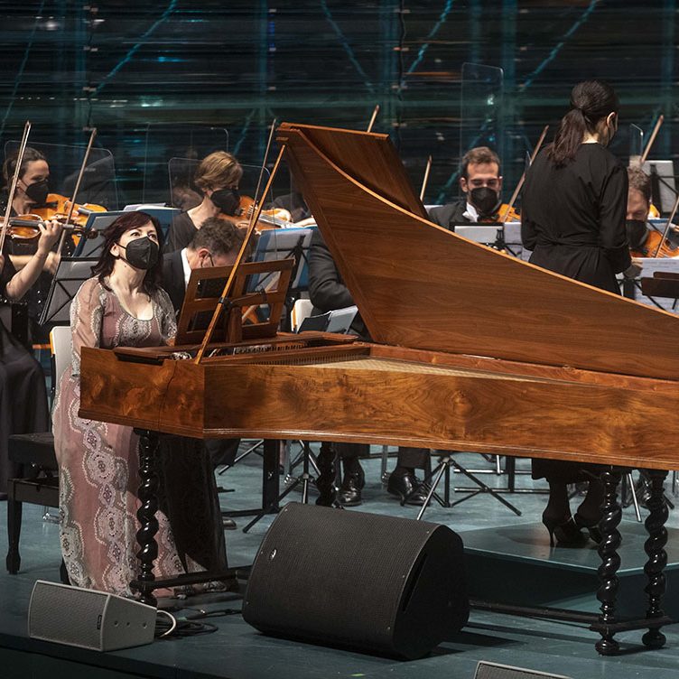 CICLO SINFONICO OSRM CONCIERTO IV SILVIA MARQUEZ EL BATEL CARTAGENA