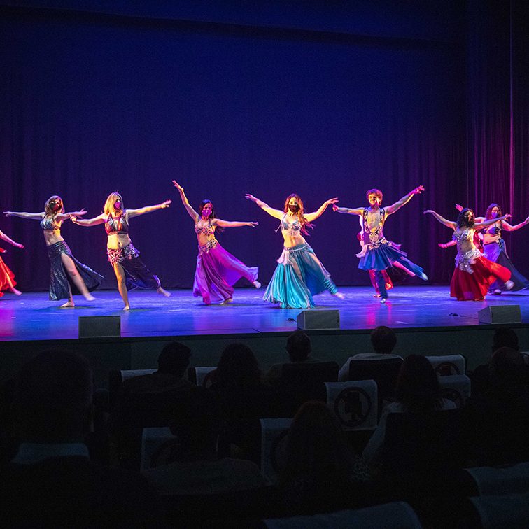 DIA INTERNACIONAL DE LA DANZA DE CARTAGENA GALA PROFESIONAL EL BATEL