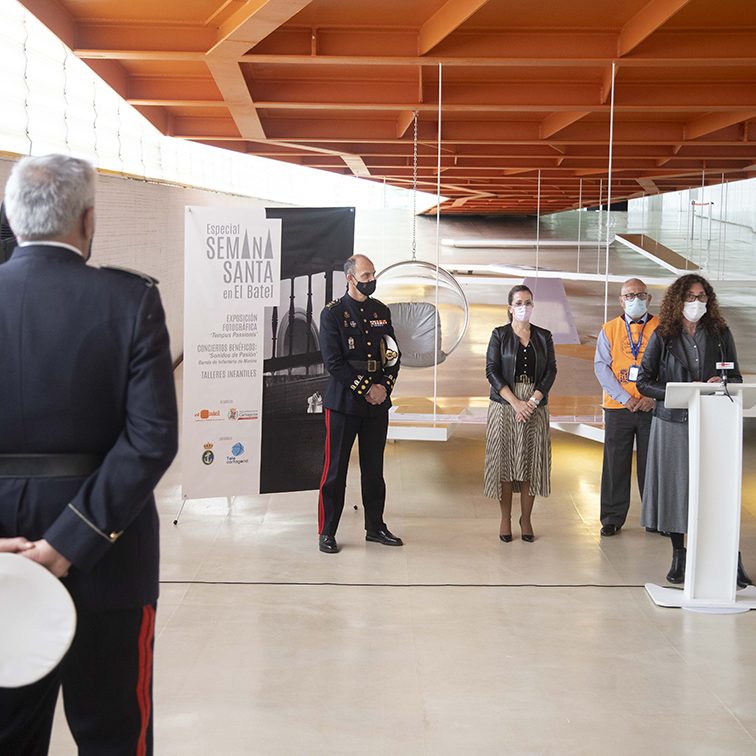 ENTREGA DONACION BENÉFICA CONCIERTOS DE SEMANA SANTA EL BATEL CARTAGENA