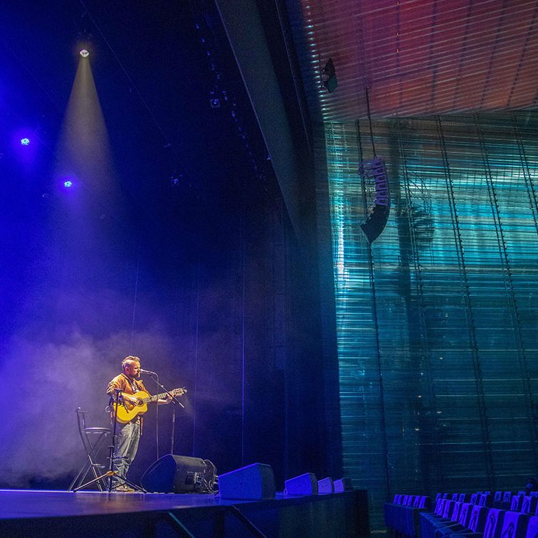GUIU CORTÉS EN CONCIERTO EL BATEL CARTAGENA