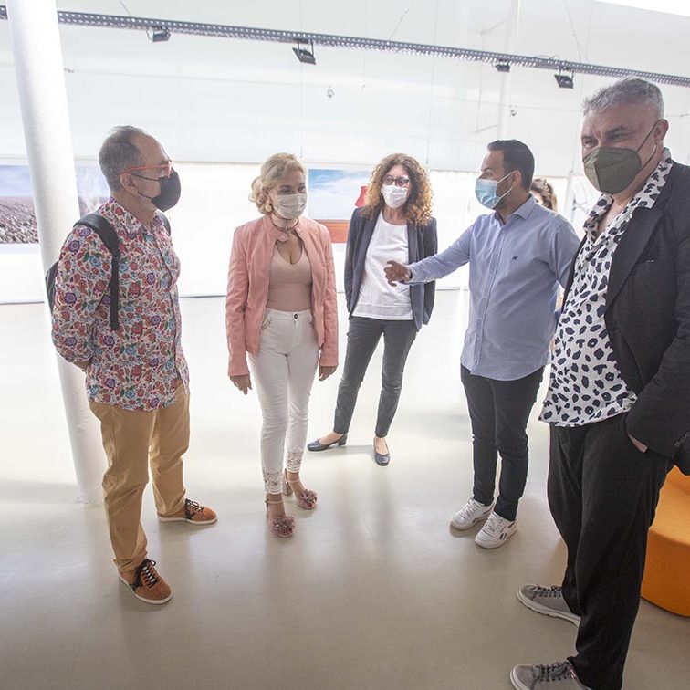 EXPOSICION MUCHO MAS MAYO UNCANNY LANDSCAPES EL BATEL CARTAGENA