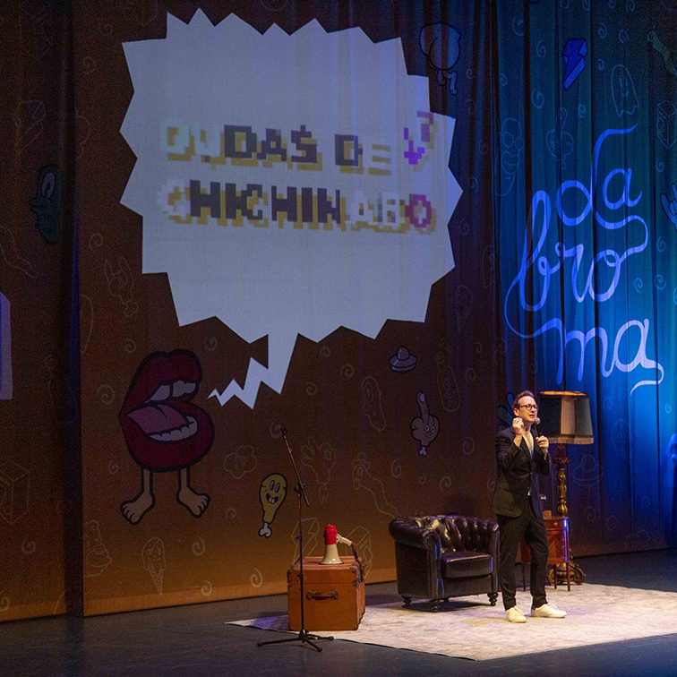 JOAQUIN REYES FESTEJEN LA BROMA EL BATEL CARTAGENA