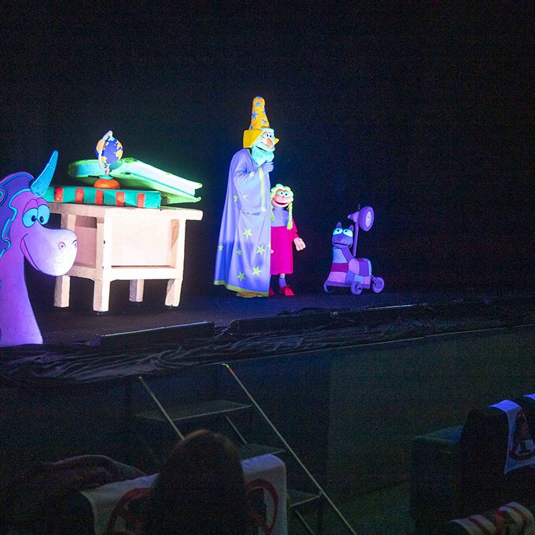 EUREKA! OBRA DE TEATRO CLAUSURA DE CURSO EL BATEL CARTAGENA