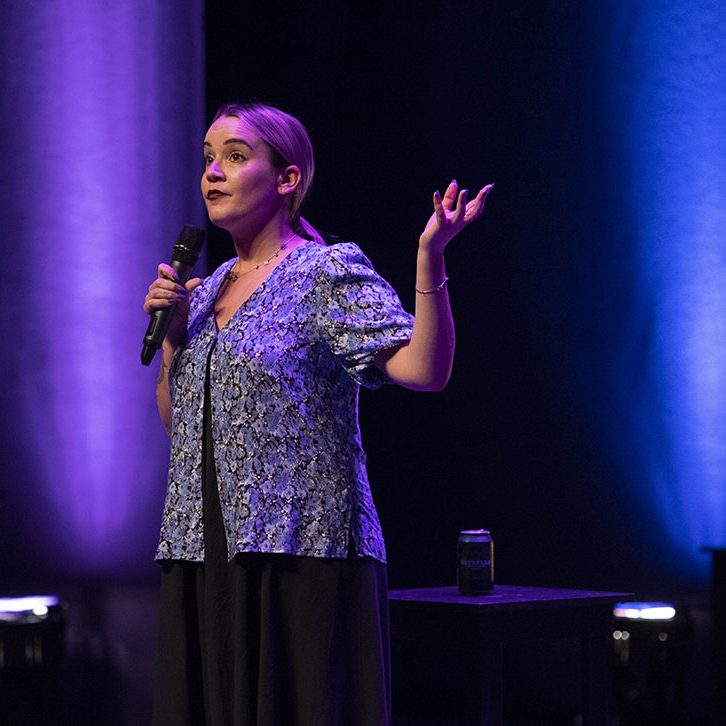 MARTITA DE GRANÁ 'MI PADRE FLIPA' EL BATEL CARTAGENA