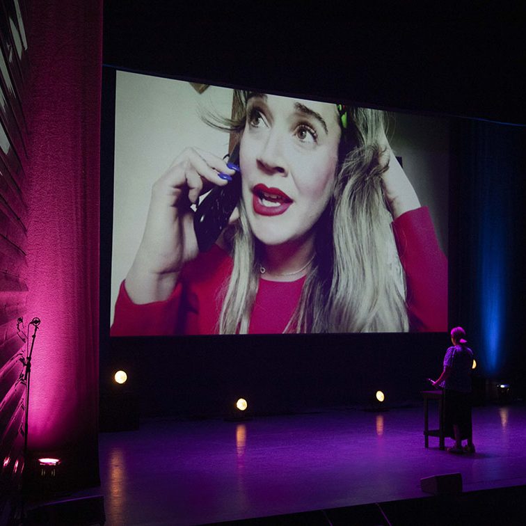 MARTITA DE GRANÁ 'MI PADRE FLIPA' EL BATEL CARTAGENA