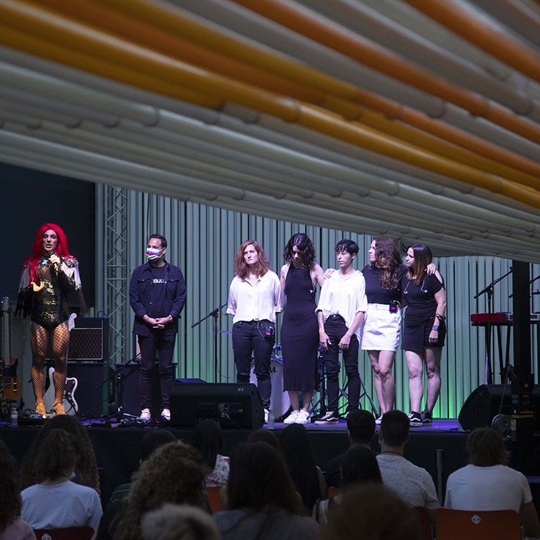 ORGULLOSAS 2021 – TINA X + LAS WONDER EL BATEL CARTAGENA