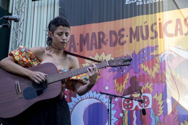 TRAVIS BIRD LA MAR DE MÚSICAS EL BATEL CARTAGENA