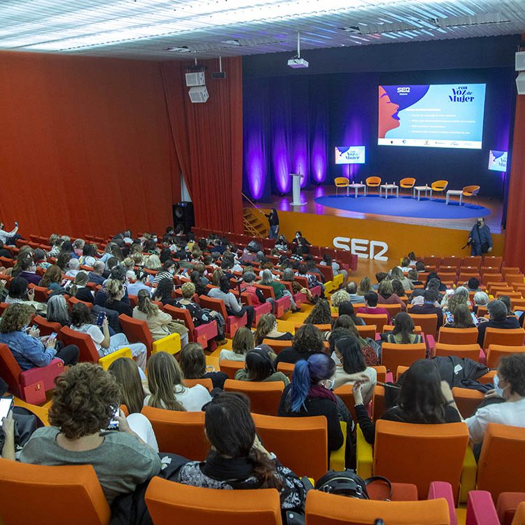 CADENA SER CON VOZ DE MUJER EL BATEL CARTAGENA