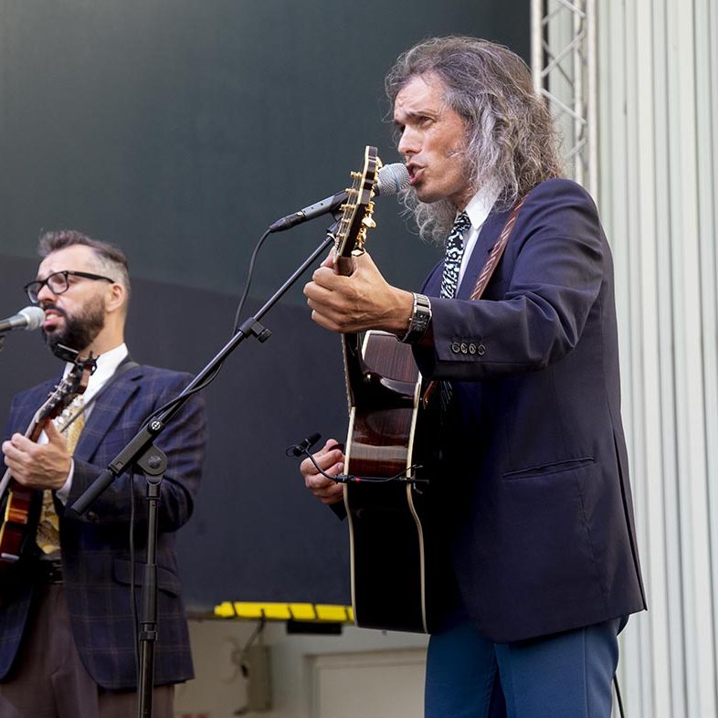 LOS HERMANOS CUBERO LA MAR DE MÚSICAS EL BATEL CARTAGENA