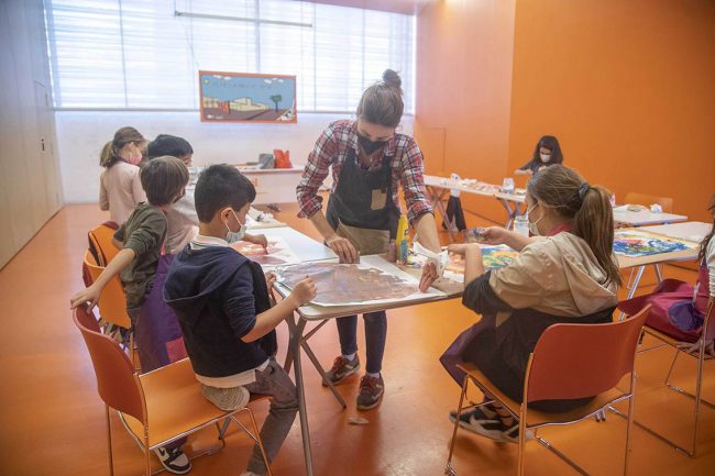 TALLER INFANTIL CREA TU PROPIA OBRA DE ARTE MI PEQUEÑO AUDITORIO EL BATEL CARTAGENA