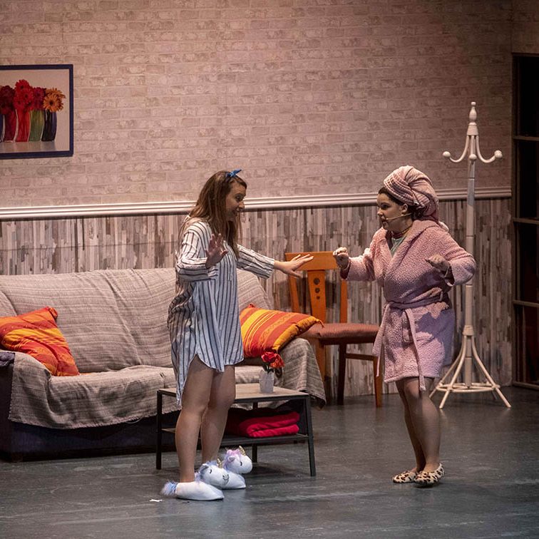 ¿QUÉ MÁS DA? COMEDIA MUSICAL EL BATEL CARTAGENA