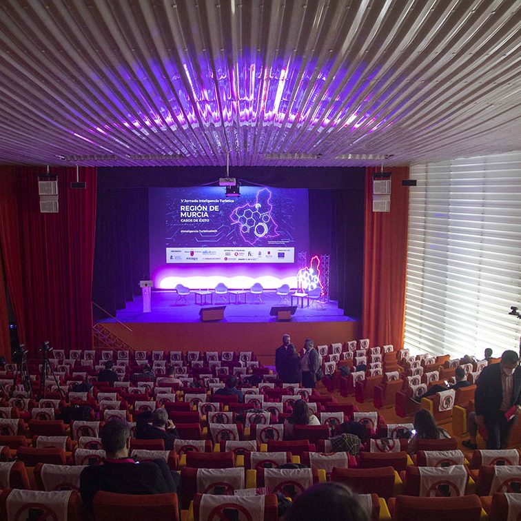 V JORNADAS DE INTELIGENCIA TURÍSTICA REGION DE MURCIA CASOS DE ÉXITO EL BATEL CARTAGENA