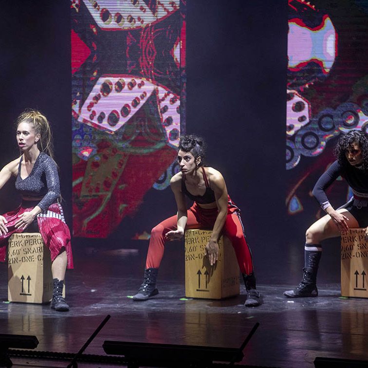 MAYUMANA PRESENTA CURRENTS EL BATEL CARTAGENA