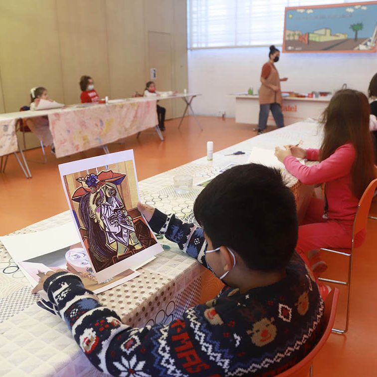 TALLER NAVIDAD ARTE Y CULTURA LOS GRANDES ARTISTAS Y YO MI PEQUEÑO AUDITORIO EL BATEL CARTAGENA