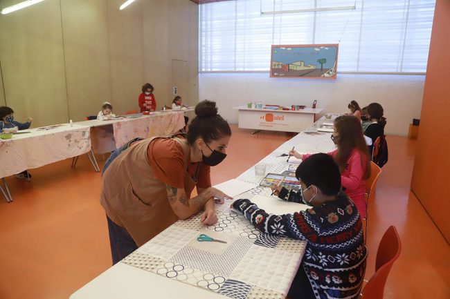 TALLER NAVIDAD ARTE Y CULTURA LOS GRANDES ARTISTAS Y YO MI PEQUEÑO AUDITORIO EL BATEL CARTAGENA