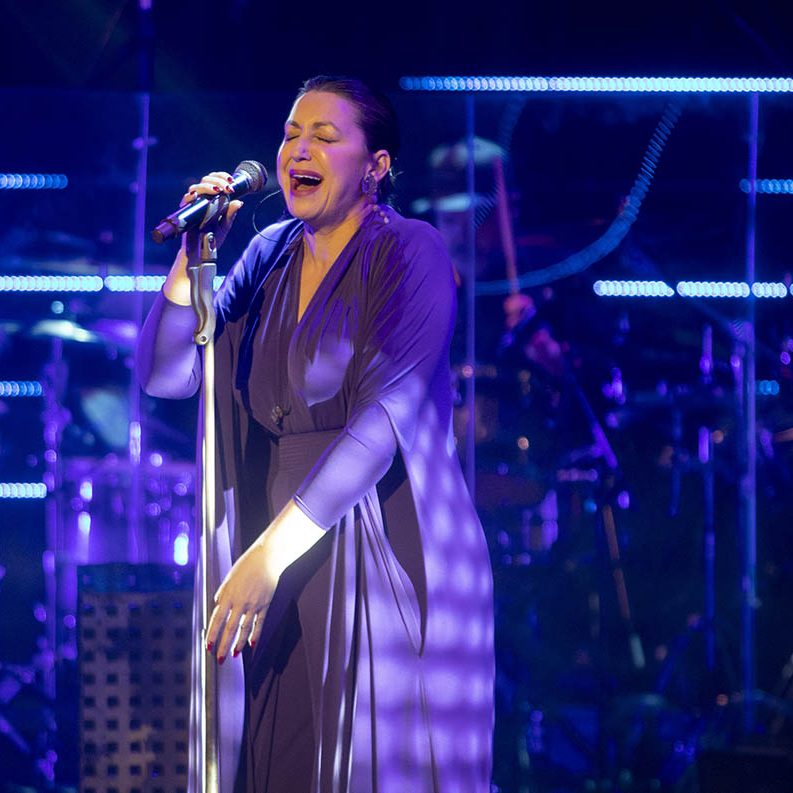 NIÑA PASTORI GIRA 25 AÑOS EL BATEL CARTAGENA