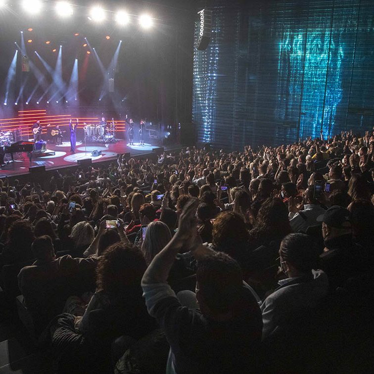 NIÑA PASTORI GIRA 25 AÑOS EL BATEL CARTAGENA