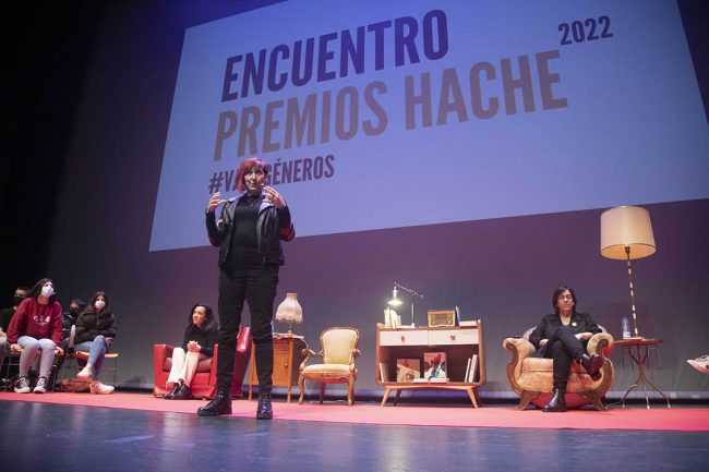 ENCUENTRO CON LAS 3 AUTORAS FINALISTAS DEL PREMIO HACHE 2022 EL BATEL CARTAGENA