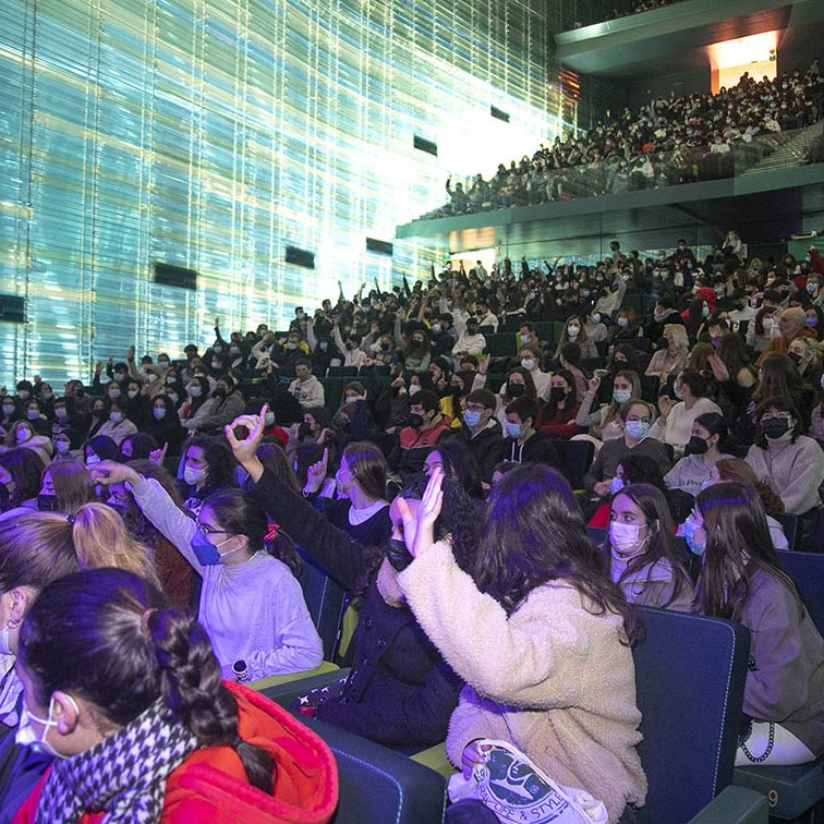 ENCUENTRO CON LOS 3 AUTORES FINALISTAS DEL PREMIO MANDARACHE 2022 EL BATEL CARTAGENA
