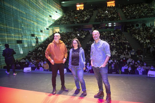 ENCUENTRO CON LOS 3 AUTORES FINALISTAS DEL PREMIO MANDARACHE 2022 EL BATEL CARTAGENA