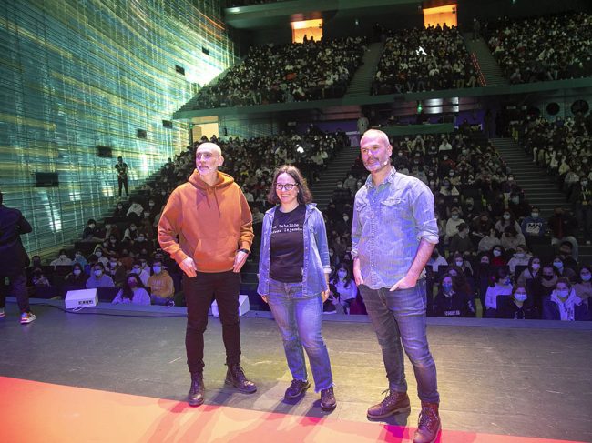 ENCUENTRO CON LOS 3 AUTORES FINALISTAS DEL PREMIO MANDARACHE 2022 EL BATEL CARTAGENA