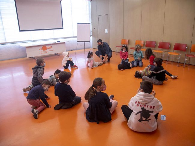 TALLERES INFANTIL RITMO Y MUSICALIDAD CON DUMDACA EL BATEL CARTAGENA