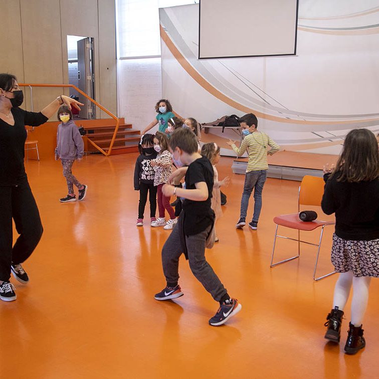 TALLERES INFANTILES DE TEATRO JUGAR, CREAR… ¡ACTUAR! EL BATEL CARTAGENA