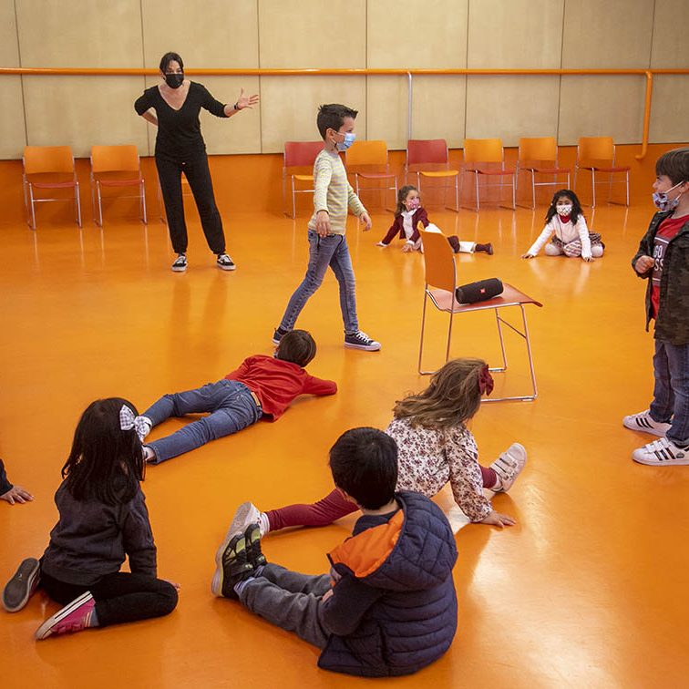TALLERES INFANTILES DE TEATRO JUGAR, CREAR… ¡ACTUAR! EL BATEL CARTAGENA