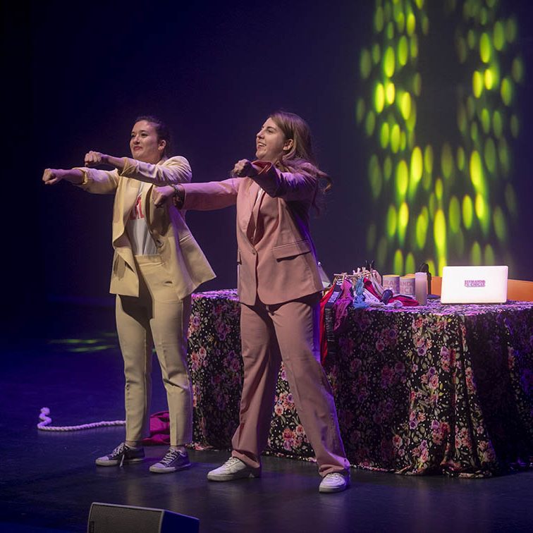 ESTIRANDO EL CHICLE LIVE EL BATEL CARTAGENA