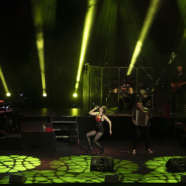 ME CUESTA TANTO OLVIDARTE HOMENAJE A MECANO EL BATEL CARTAGENA