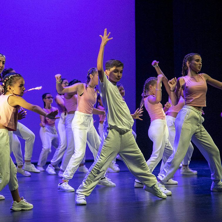 ISA & CRISTOPHER ESCUELA DE BAILE – GALA FIN DE CURSO EL BATEL CARTAGENA