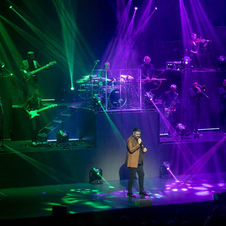 VIVIR ASÍ ES MORIR DE AMOR HOMENAJE A CAMILO SESTO EL BATEL CARTAGENA