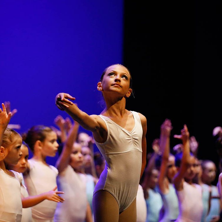 CARMEN BAÑOS ESTUDIO DE DANZA XL FESTIVAL EL BATEL CARTAGENA