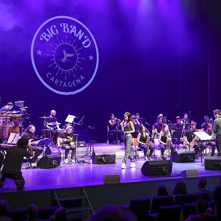 BIG BAND DE LA JOSCT Y AMIGOS VERANOS DE EL BATEL EL BATEL CARTAGENA