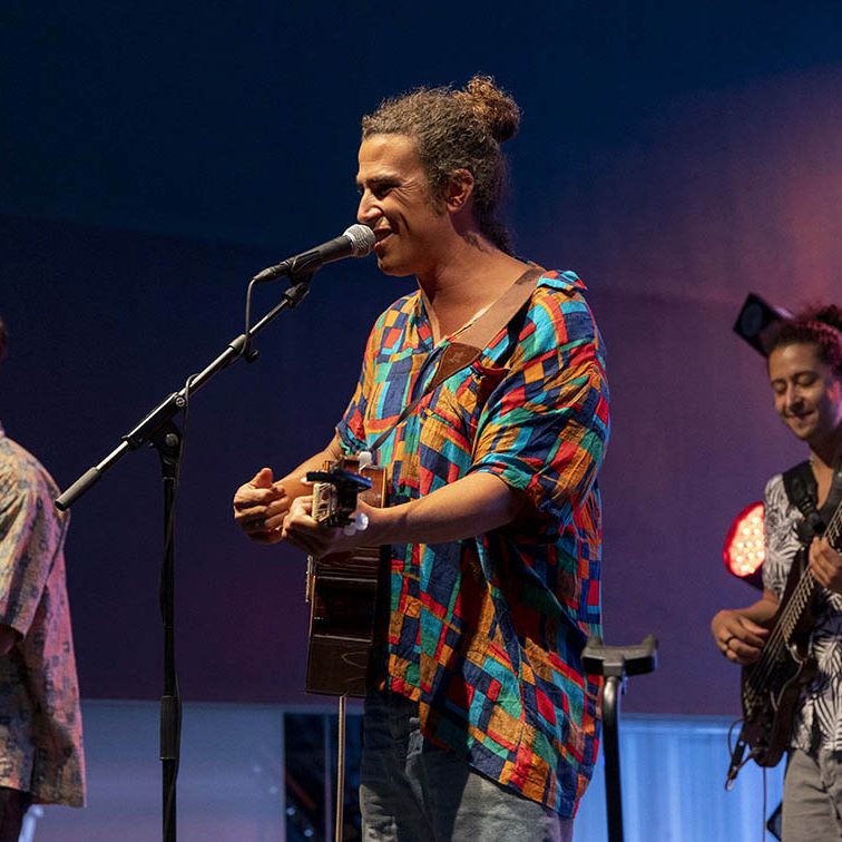 MR KILOMBO EN LAS XTRAORDINARY NIGHTS EL BATEL CARTAGENA