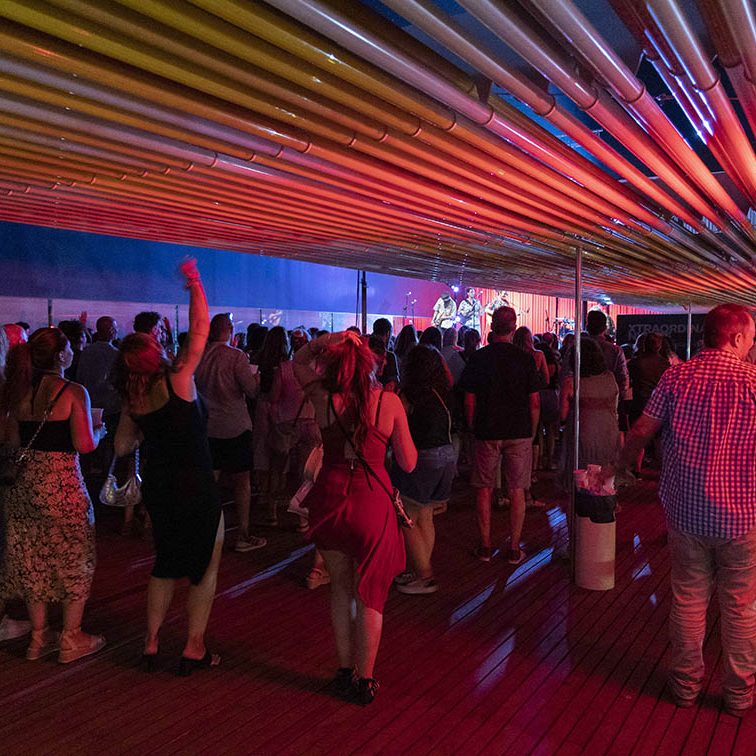 MR KILOMBO EN LAS XTRAORDINARY NIGHTS EL BATEL CARTAGENA