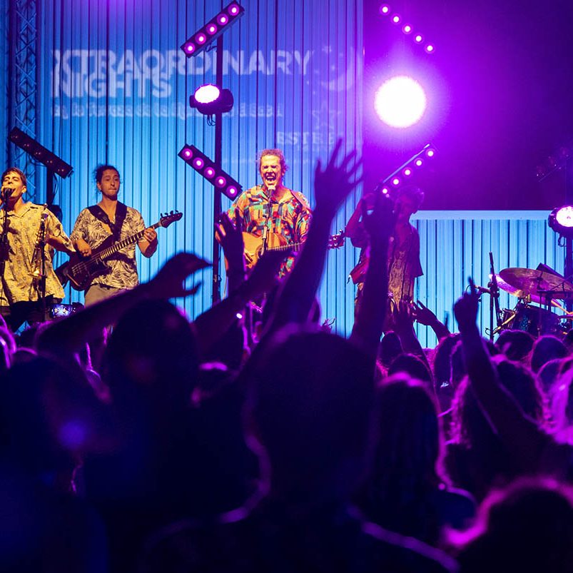 MR KILOMBO EN LAS XTRAORDINARY NIGHTS EL BATEL CARTAGENA