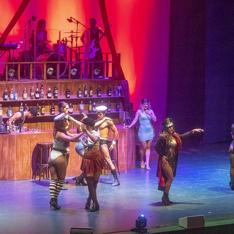 BURLESQUE SHOW EL BATEL CARTAGENA