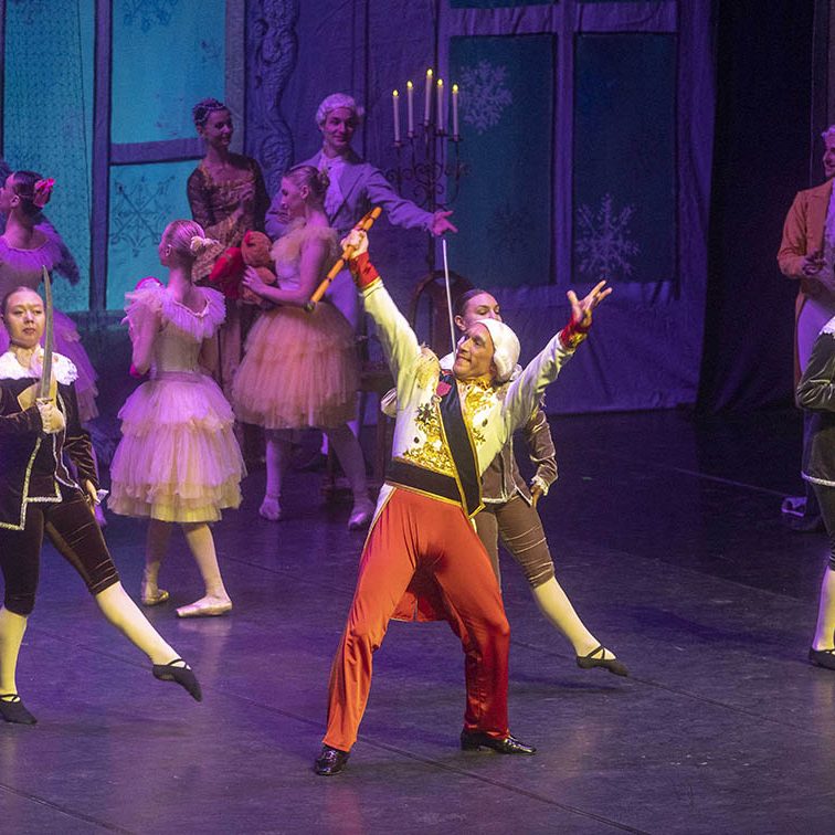 EL CASCANUECES POR EL BALLET DE KIEV EL BATEL CARTAGENA