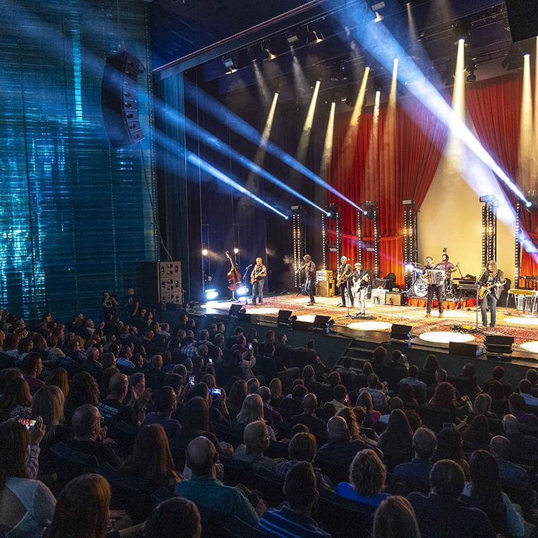 FITO & FITIPALDIS GIRA DE TEATROS Y AUDITORIOS EL BATEL CARTAGENA