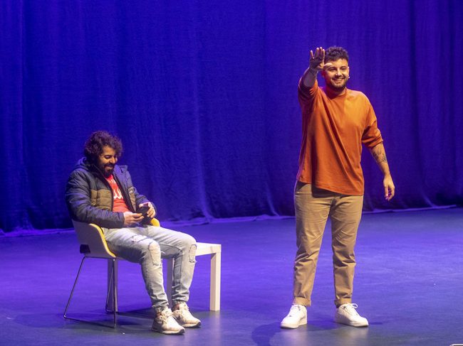 JUAN AMADEO PRESENTA AVANGELIO EL BATEL CARTAGENA